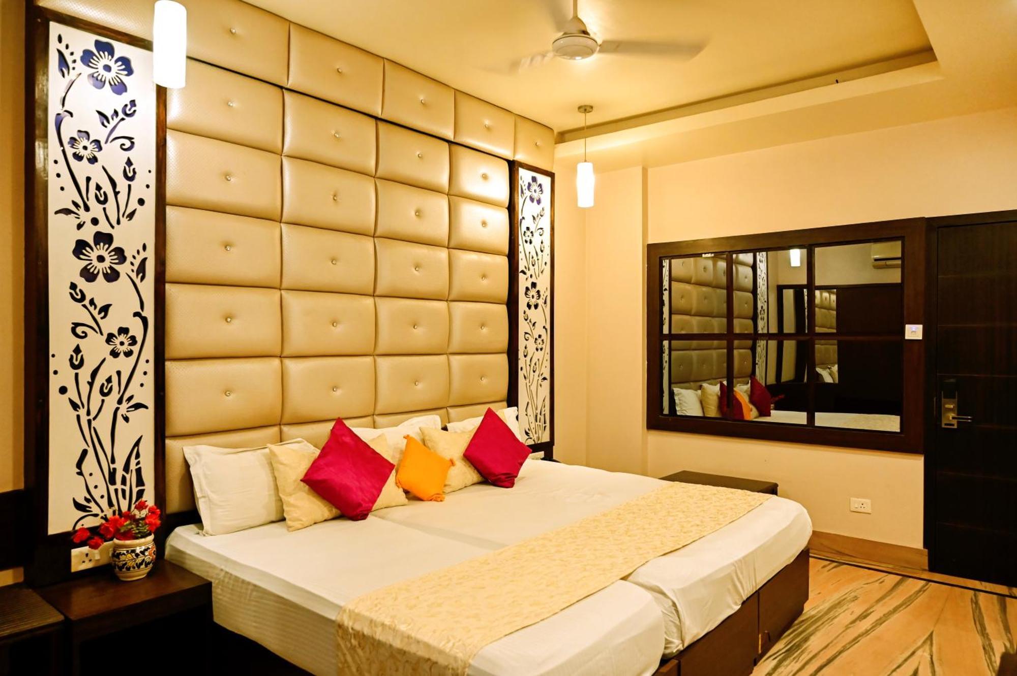 Trimrooms Buddha Hotel Varanasi